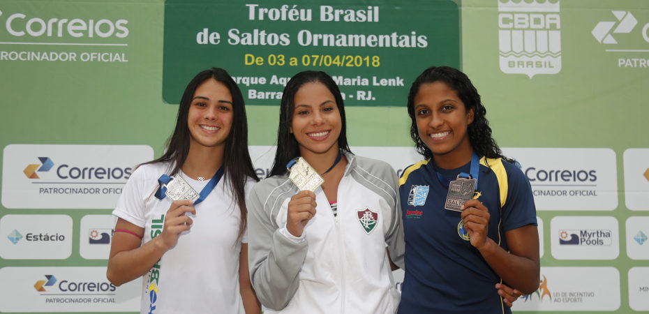 Ingrid Oliveira conquista a primeira vaga dos saltos ornamentais